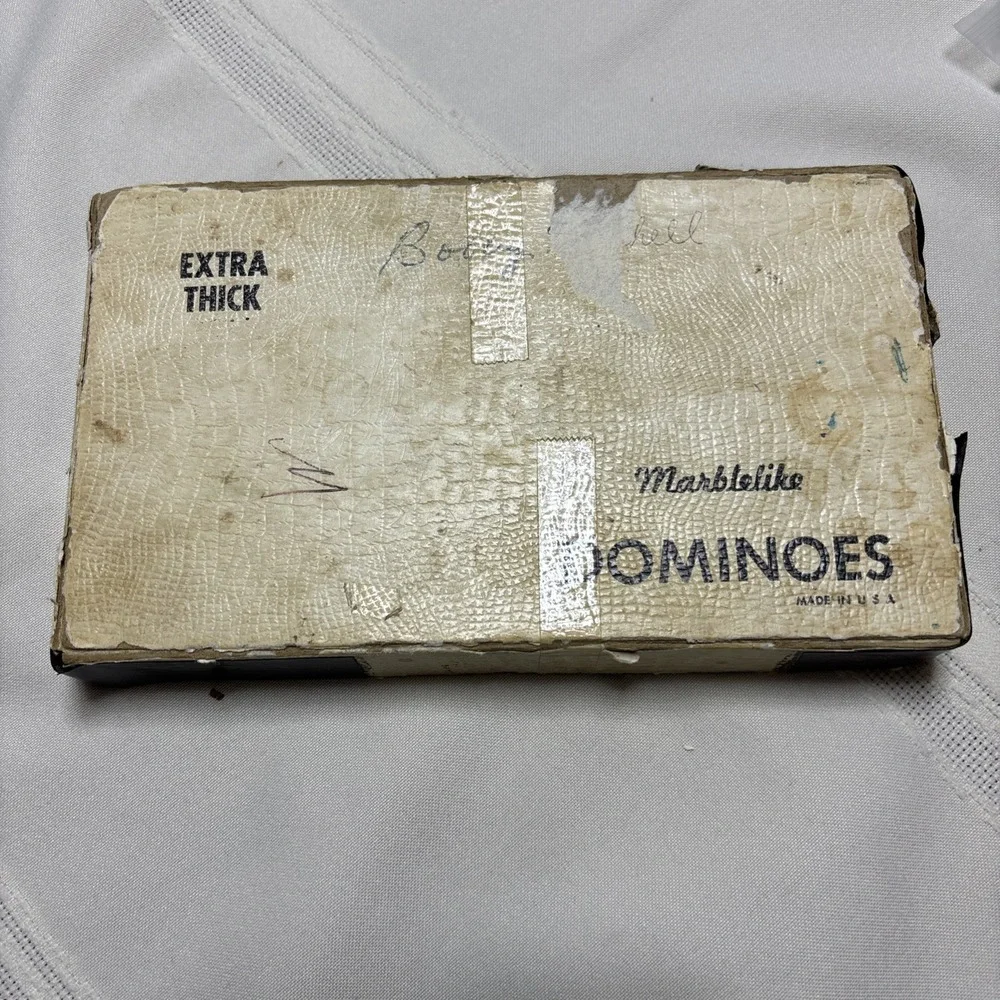 Puremco Marblelike Vintage Dominoes #716 Ivory Extra Thick Dominoes Complete Set